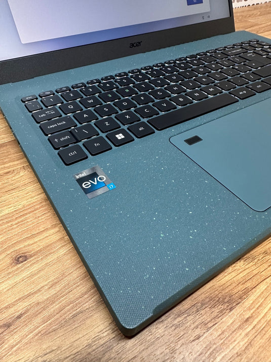 Acer Laptop AV15-53 - 13th Generation Core i7 16GB DDR5 RAM