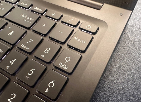 ASUS Laptop VivoBook X1605VA - 13th Generation H-Series i7