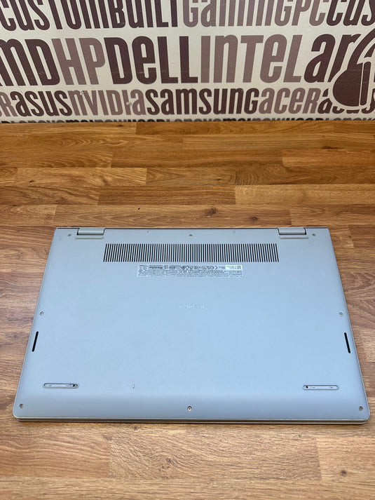 Dell Laptop Inspirn 15-3000 - 11th Generation Core i5 8GB