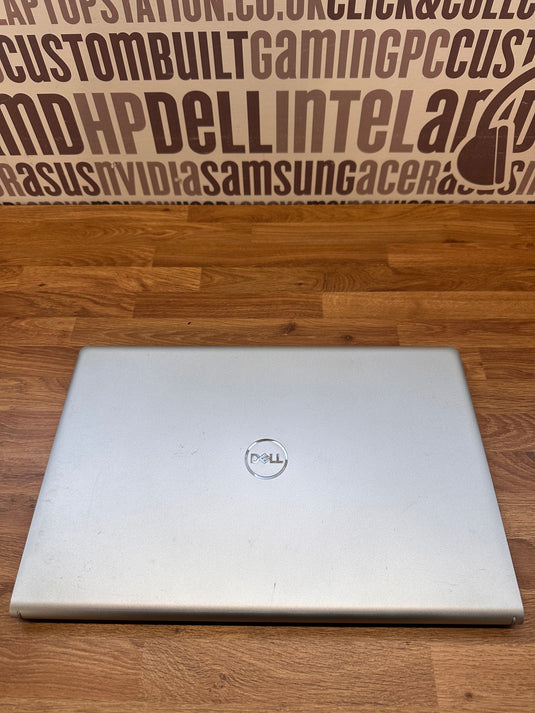 Dell Laptop Inspirn 15-3000 - 11th Generation Core i5 8GB