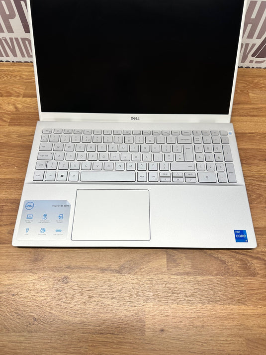 Dell Laptop Inspiron 15-5501 - 11th Generation Core i5 8GB
