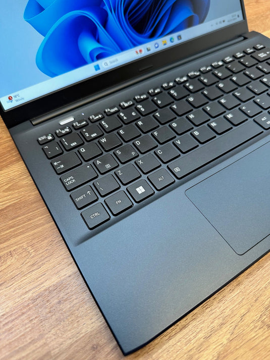 Dyynabook Laptop C30-K-115 - 12th Generation Core i5 32GB