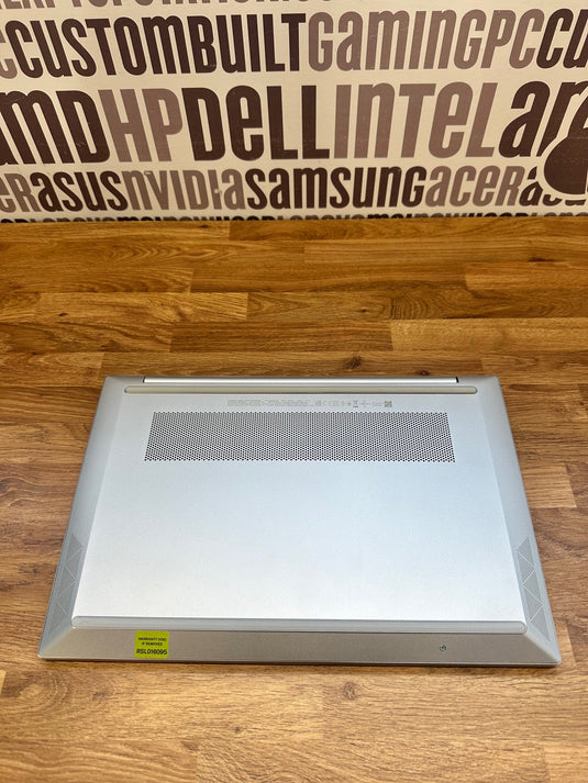 HP Laptop 14-dv2500sa - 12th Generation Core i3 8GB RAM