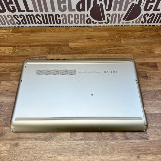 HP Laptop 15-au078sa - Intel Core i5 8GB RAM 256GB SSD DVD