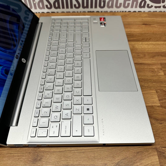 HP Laptop 15-eh2000sa - 5th Generation Ryzen 5 8GB RAM