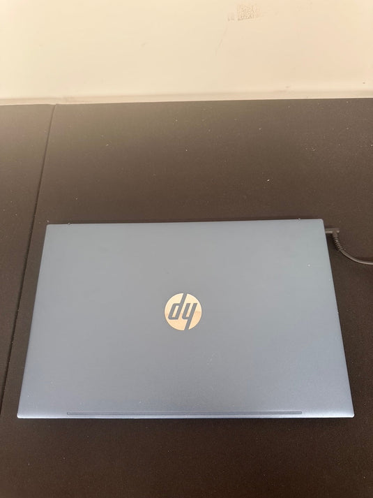 HP Laptop 15-eh2501sa- Six-Core Ryzen 5 16GB RAM 512GB SSD