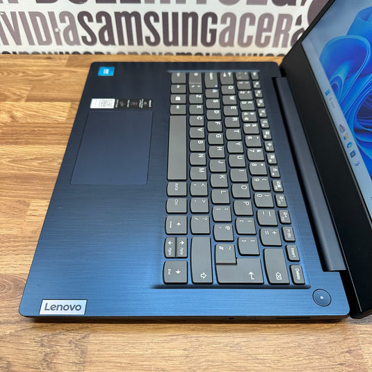 Lenovo Laptop IdeaPad 3-14 - Intel Dual-Core 8GB RAM 128GB