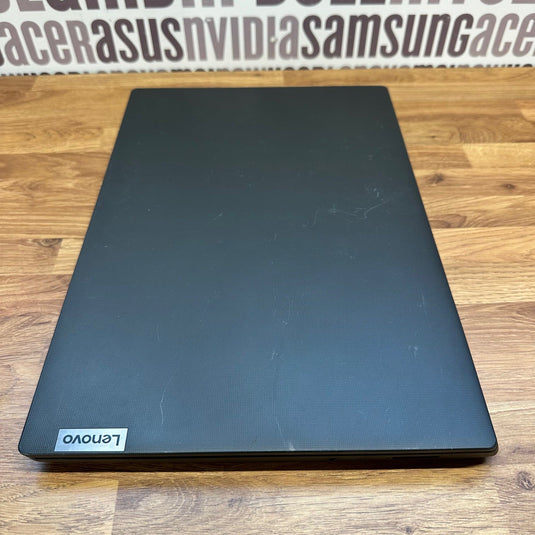 Lenovo Laptop IdeaPad 3-15 - Quad-Core Ryzen 5 8GB RAM