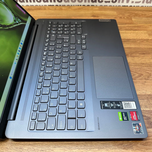 Lenovo Laptop IdeaPad 5i Pro 16 - Eight-Core Ryzen 7 16GB