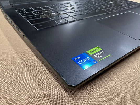 MSI Gaming Laptop Cyborg 15 - 12th Generation H-Series i5