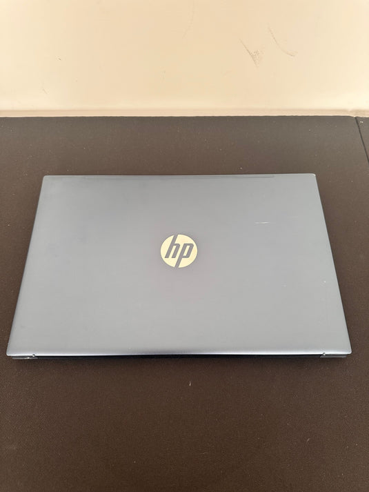 HP Laptop 15-eh0522sa - Quad-Core Ryzen 3 8GB RAM 256GB SSD Bang & Olufsen Speakers 15.6" IPS FHD Touchscreen