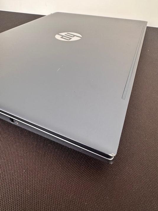 HP Laptop 15-eh0522sa - Quad-Core Ryzen 3 8GB RAM 256GB SSD Bang & Olufsen Speakers 15.6" IPS FHD Touchscreen