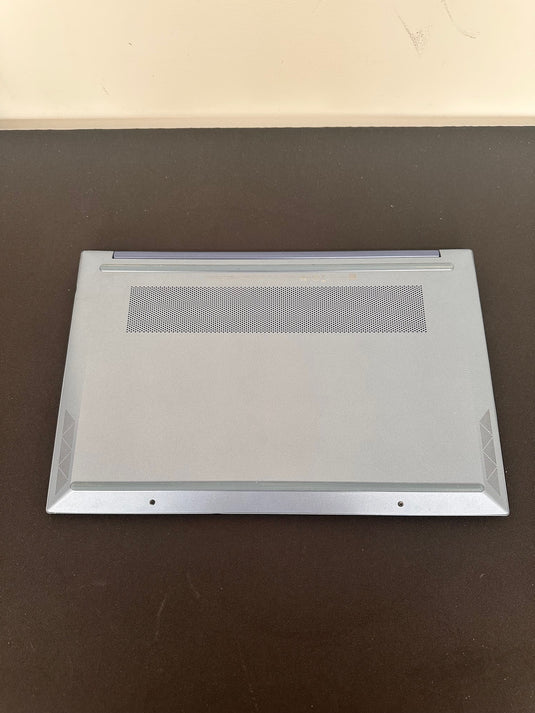 HP Laptop 15-eh0522sa - Quad-Core Ryzen 3 8GB RAM 256GB SSD Bang & Olufsen Speakers 15.6" IPS FHD Touchscreen