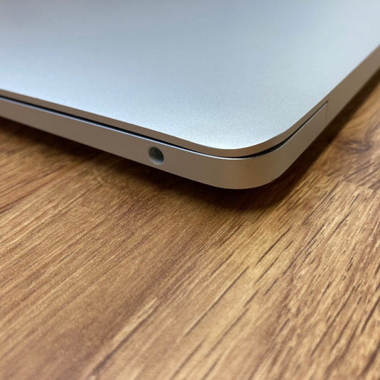 A2179 MacBook Air 13 - Intel Core i3 8GB RAM 256GB SSD