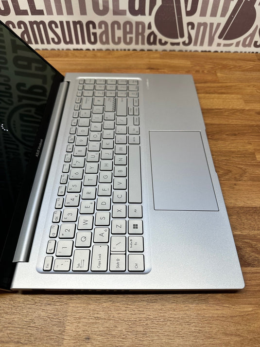 ASUS Laptop VivoBook M1503QA - H-Series Ryzen 5 16GB RAM