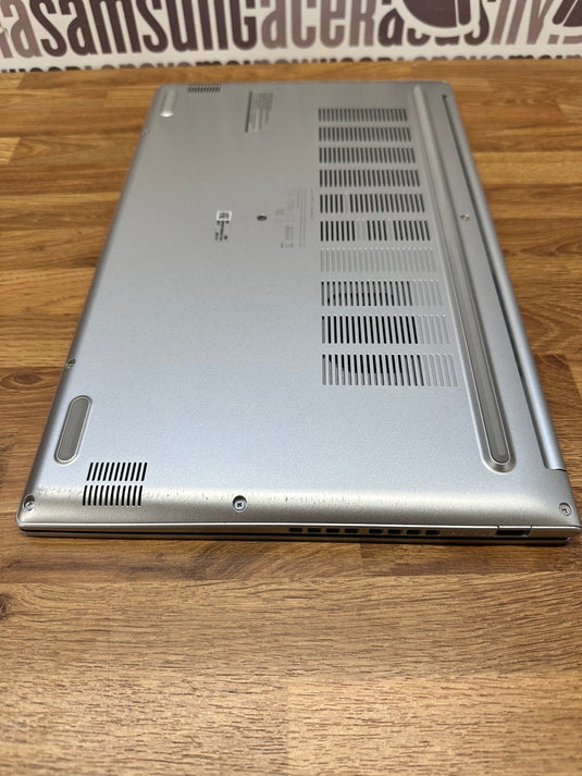 ASUS Laptop VivoBook M1503QA - H-Series Ryzen 5 16GB RAM