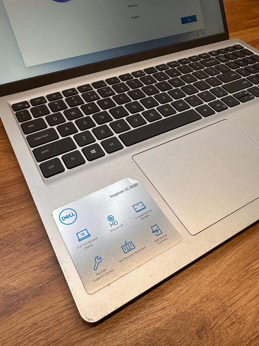 Dell Laptop Inspirn 15-3000 - 11th Generation Core i5 8GB