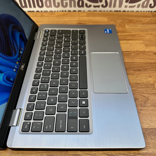 Dell Laptop Latitude 13-7330 - 12th Generation Core i5 16GB
