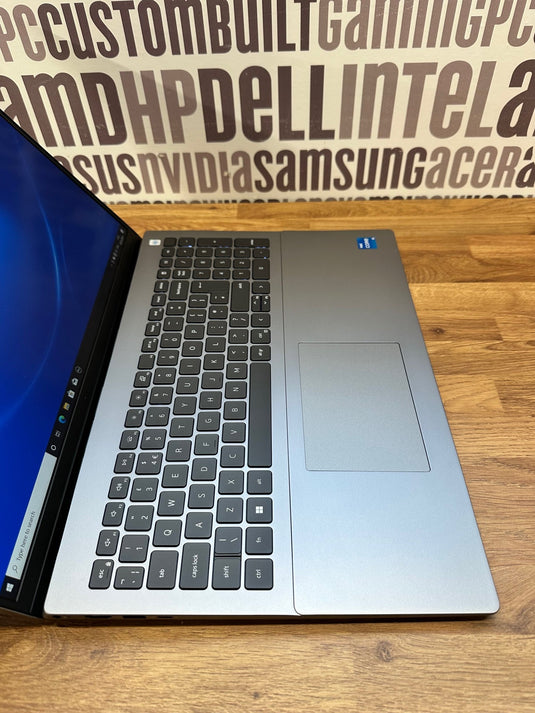 Dell Laptop Vostro 16-5620 - 12th Generation Core i5 16GB