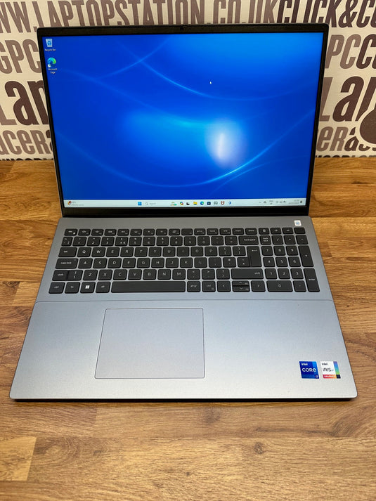 Dell Laptop Vostro 16-5620 - 12th Generation Core i7 16GB