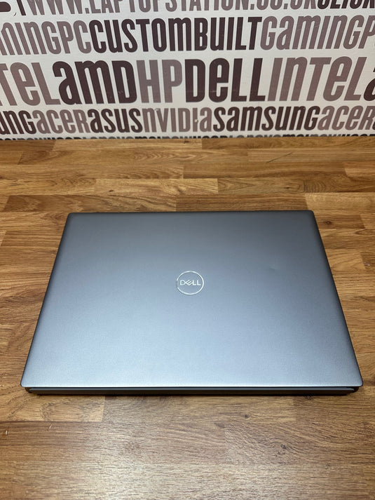 Dell Laptop Vostro 16 - Six-Core Ryzen 5 16GB RAM 512GB SSD