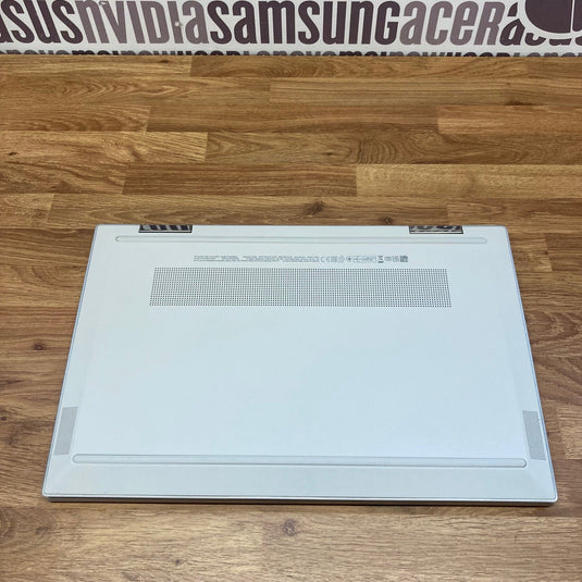 HP Laptop 14-dy0008na - 11th Generation Core i3 8GB RAM