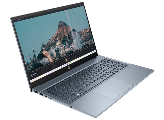 HP Laptop 15-eg0026na - Intel Pentium Gold 8GB RAM 256GB