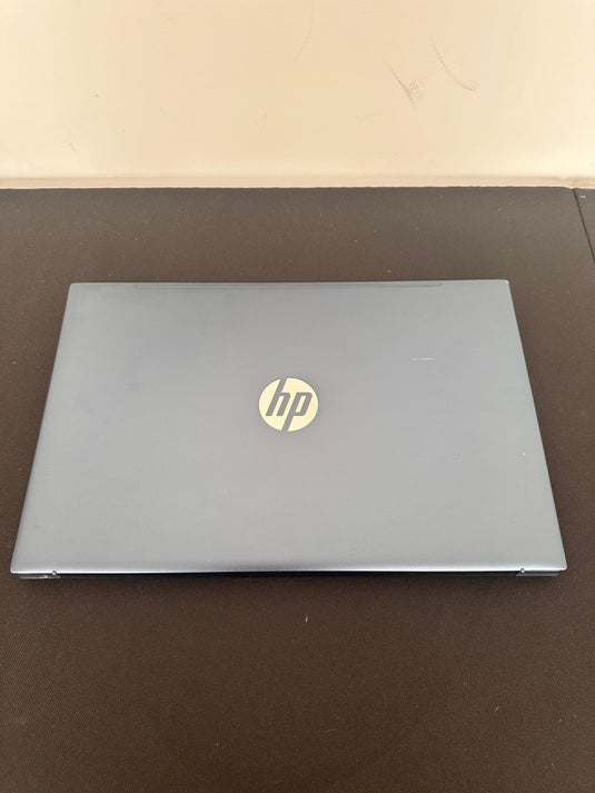 HP Laptop 15-eh0522sa - Quad-Core Ryzen 3 8GB RAM 256GB SSD