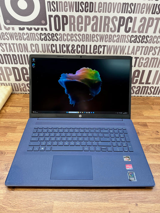 HP Laptop 17-cp0009na - AMD Ryzen 3 8GB RAM 256GB SSD