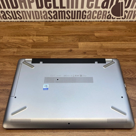 HP Laptop 250 G6 - Intel Core i7 8GB RAM 256GB SSD DVD