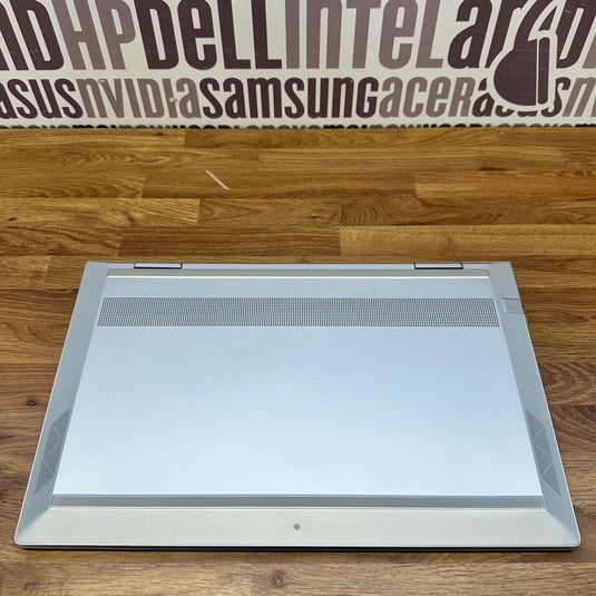 HP Laptop Envy 15-ed0006na - 10th Generation Core i5 8GB