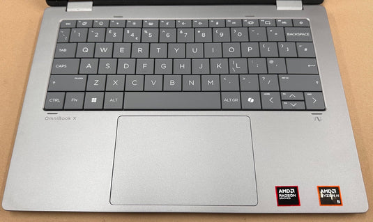 HP Laptop OmniBook Flip X - AMD Ryzen AI 5 16GB DDR5 RAM