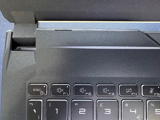 MSI Gaming Laptop Cyborg 15 - 12th Generation H-Series i5