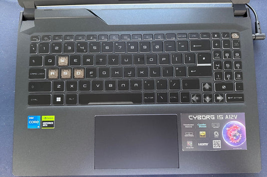 MSI Gaming Laptop Cyborg 15 - 12th Generation H-Series i5