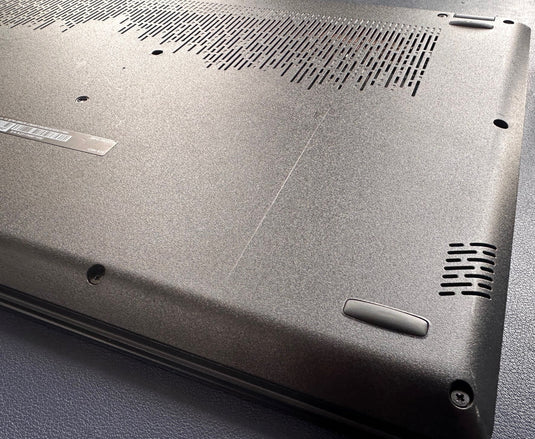 MSI Laptop Modern 15 - Eight-Core Ryzen 7 8GB RAM 512GB SSD