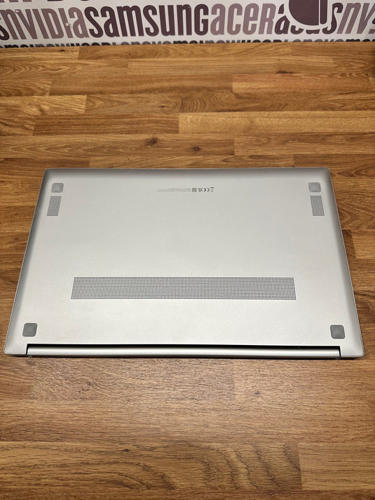 Samsung laptop Galaxy Book 2 - 12th Generation Core i3 8GB