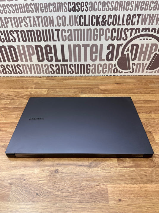 Samsung Laptop Galaxy Book2 - 12th Generation Core i5 8GB